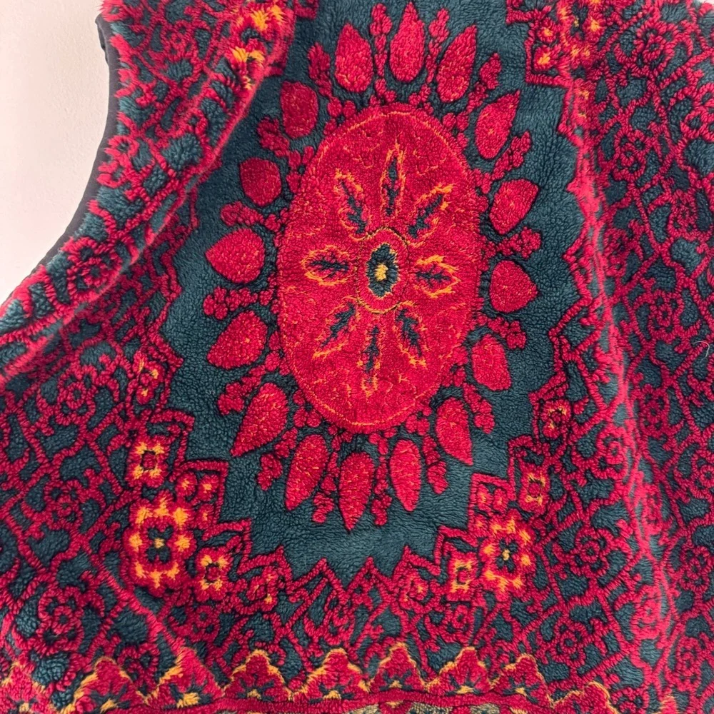 Duffel Outdoor Mens Vintage Fleece Vest Geometric Medallion Green Red 90s‎ Y2K